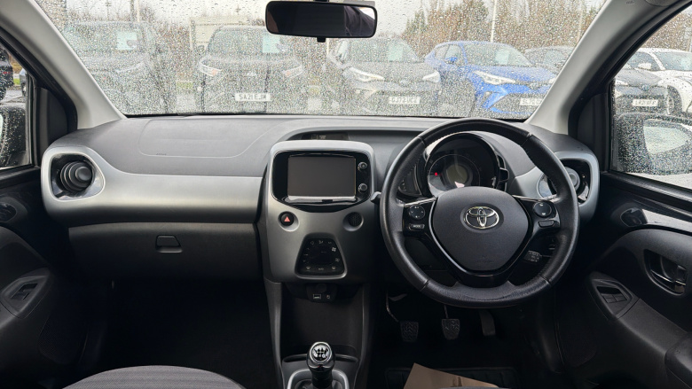 Toyota Aygo 1.0 VVT-i X-Press 5dr Petrol Hatchback